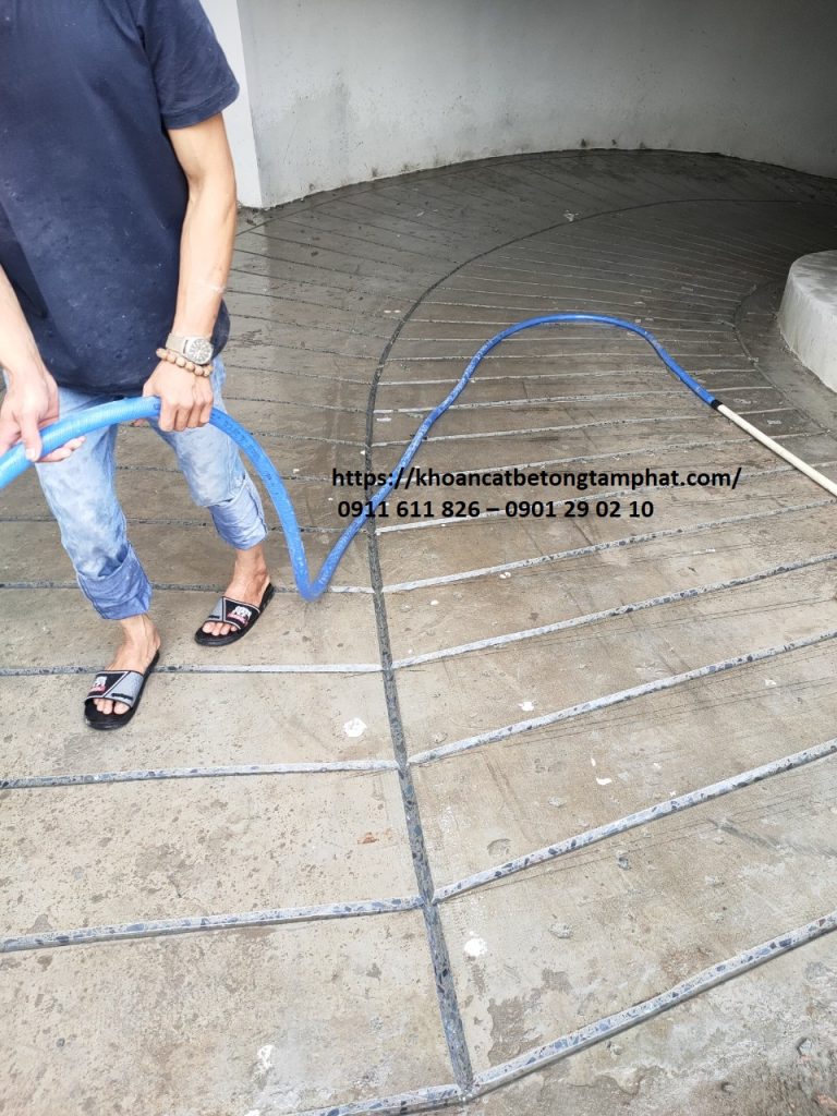 DỊCH VỤ CẮT RÃNH RAMP DỐC TÂM PHÁT DỊCH VỤ CẮT RÃNH RAMP DỐC TÂM PHÁT