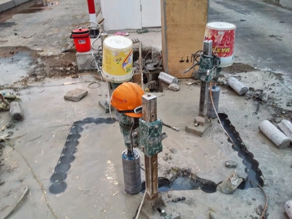 KHOAN RÚT LÕI BÊ TÔNG QUẬN 10 GIÁ RẺ CHUYÊN NGHIỆP 