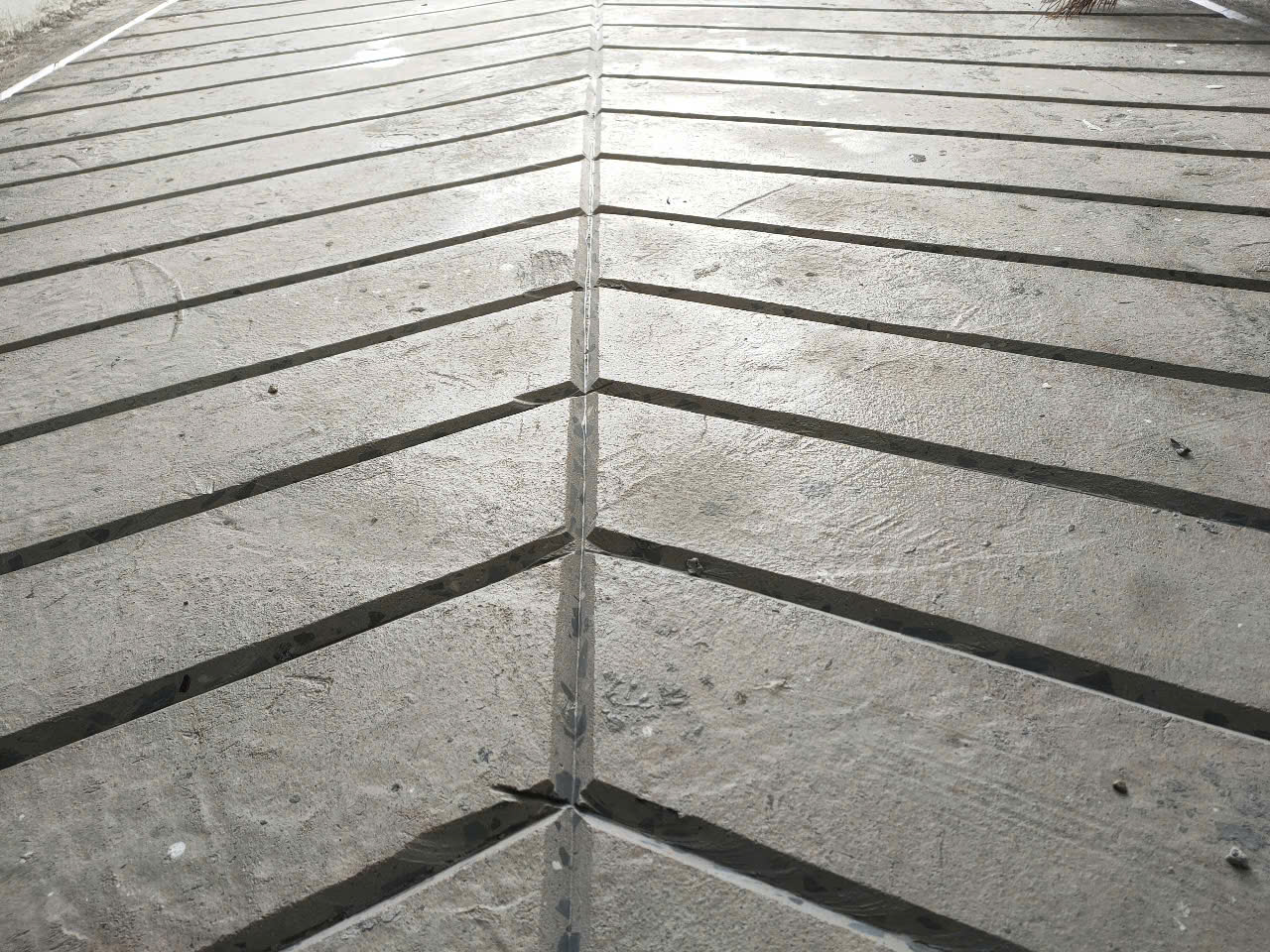 Cắt Rãnh Ramp Dốc Tầng Hầm Quận 6 1 Cắt Rãnh Ramp Dốc Tầng Hầm Quận 6